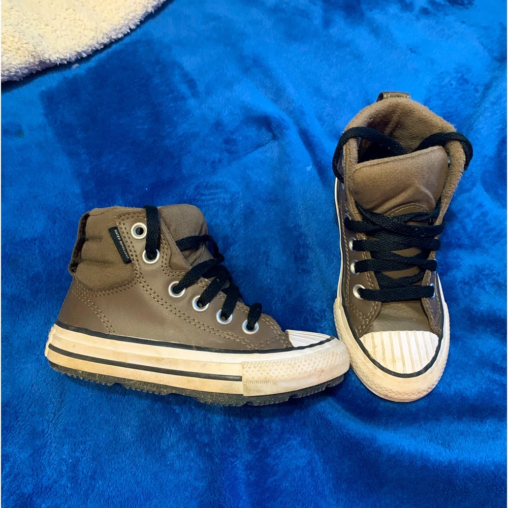 Converse Boys High Tops water repellent